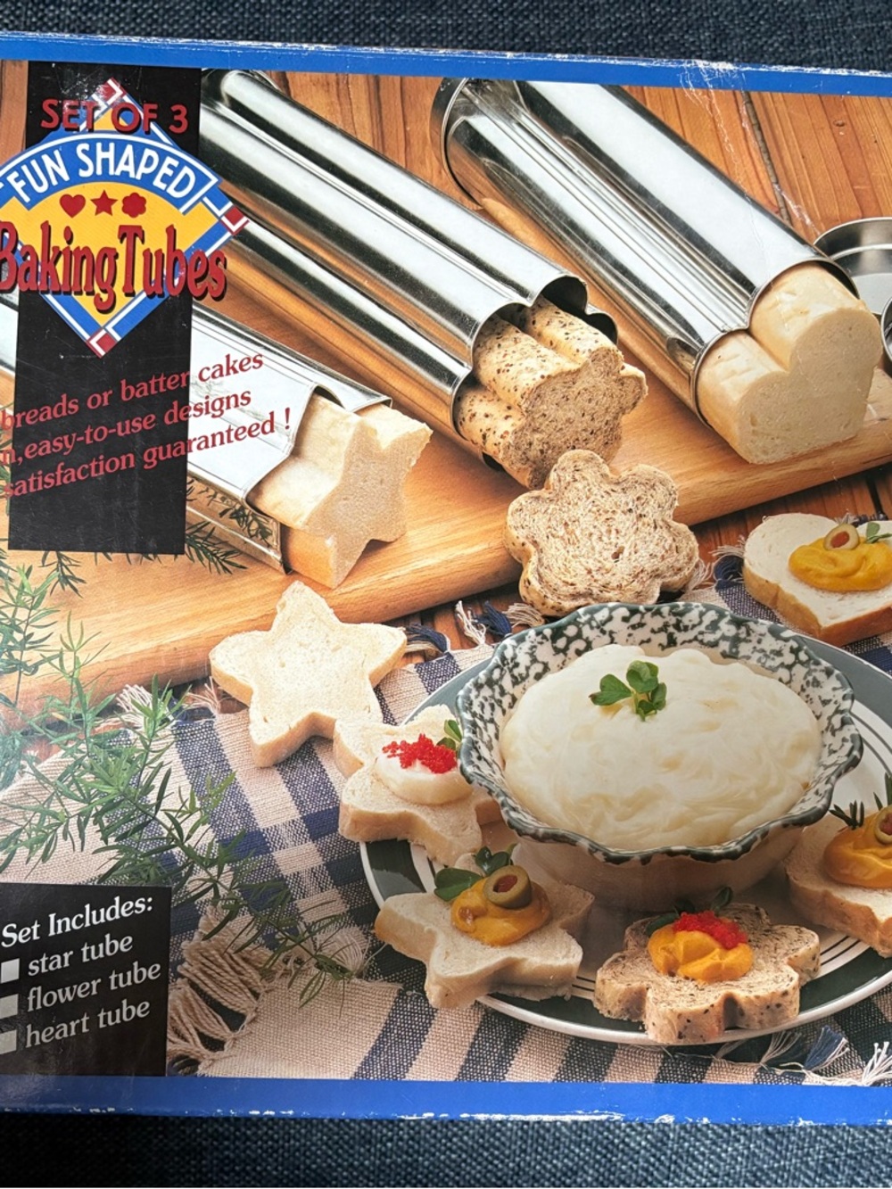 Set of Three Fun Shaped Baking Tubes